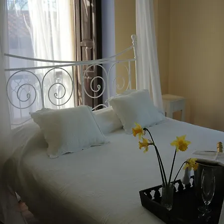 Rural El Algaire Arquera de Salas