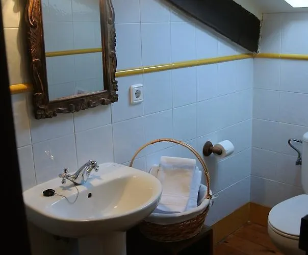 Hotel Rural El Algaire Arquera de Salas